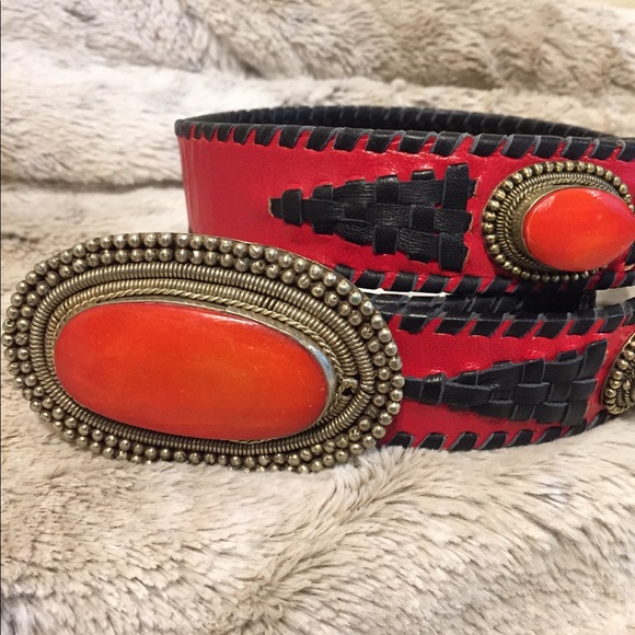 Stunning Unique Leather Belt With Natural Stones - Picture 8 of 8
